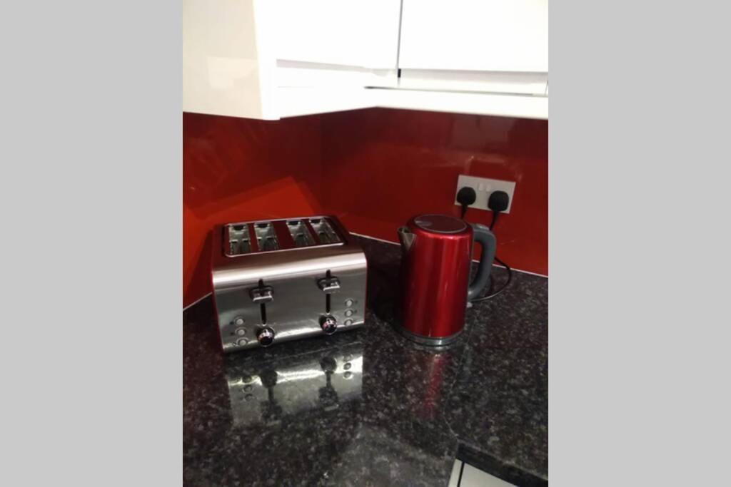The Cottage - Hot Tub - Nr Glasgow - Self Check-In Коутбридж Екстериор снимка