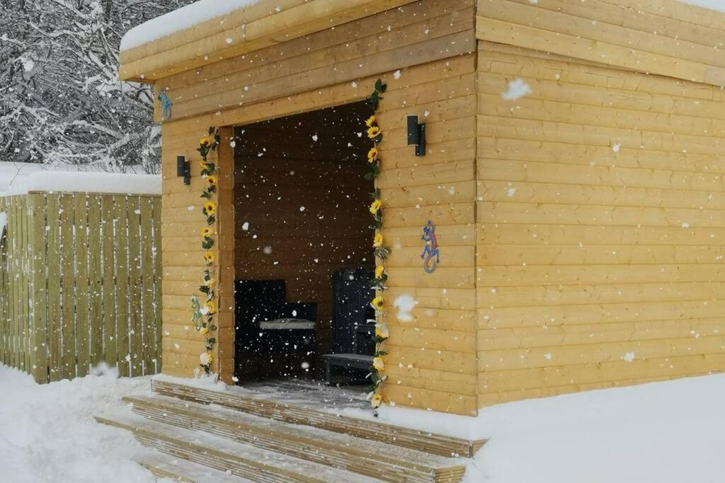 The Cottage - Hot Tub - Nr Glasgow - Self Check-In Коутбридж Екстериор снимка